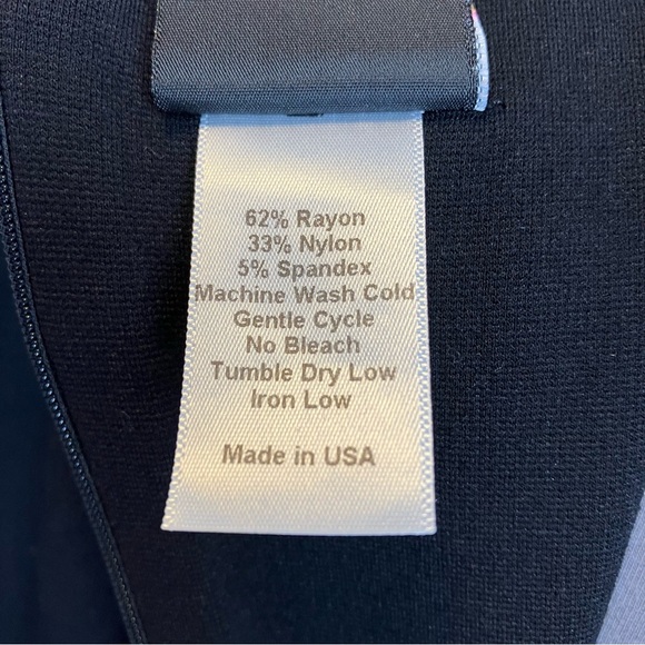 SOLD Retrolicious Black Stretch Knit Sleeved V Neck Midi Pencil Dress Small - Picture 9 of 9